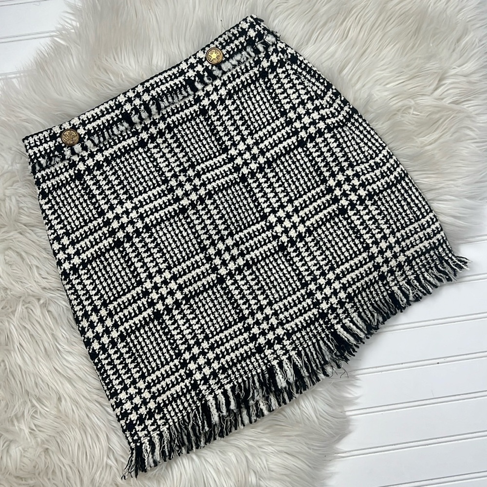 Zara Black and White Tweed Skirt sz. S